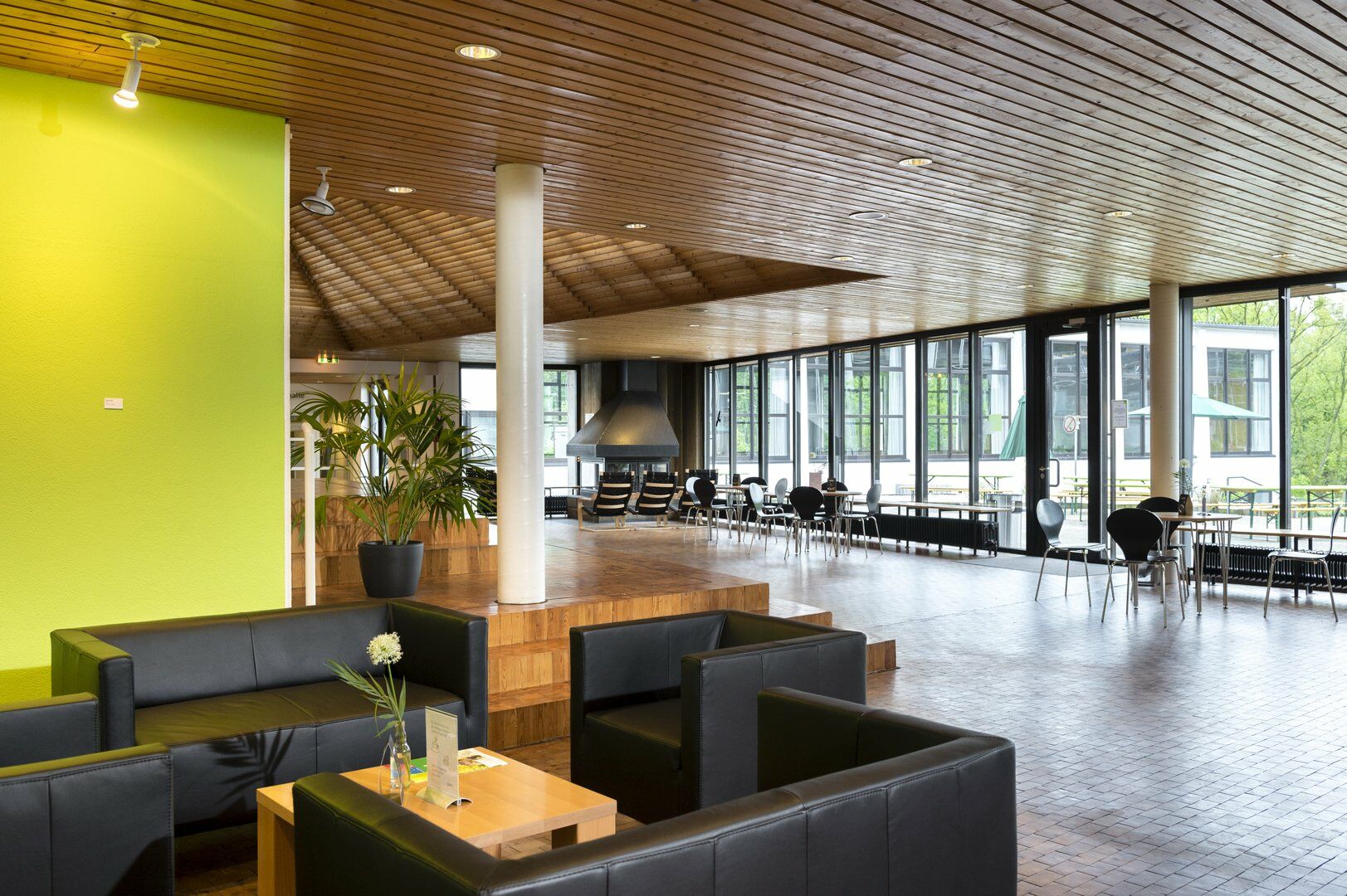 Bildungs- Und Tagungshaus Haus Neuland Hotel Bielefeld Exterior foto